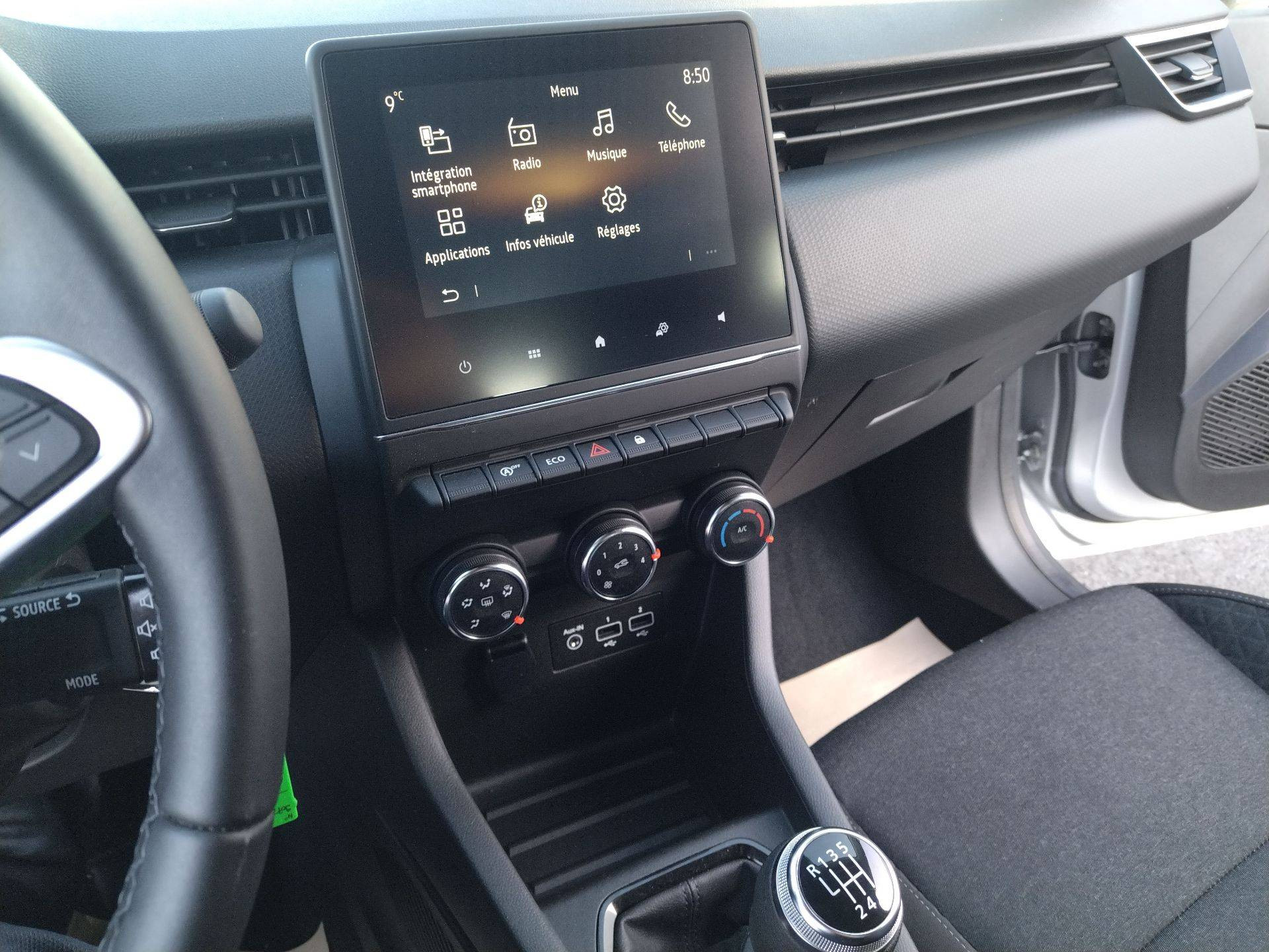 Vente en ligne Renault Clio 5 Clio TCe 90 au prix de 16 490 €