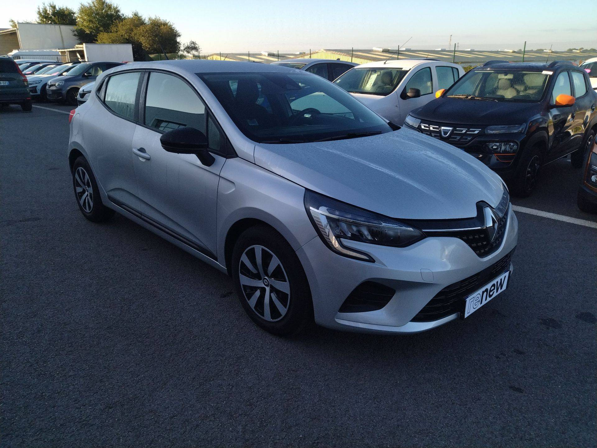 Vente en ligne Renault Clio 5 Clio TCe 90 au prix de 16 490 €