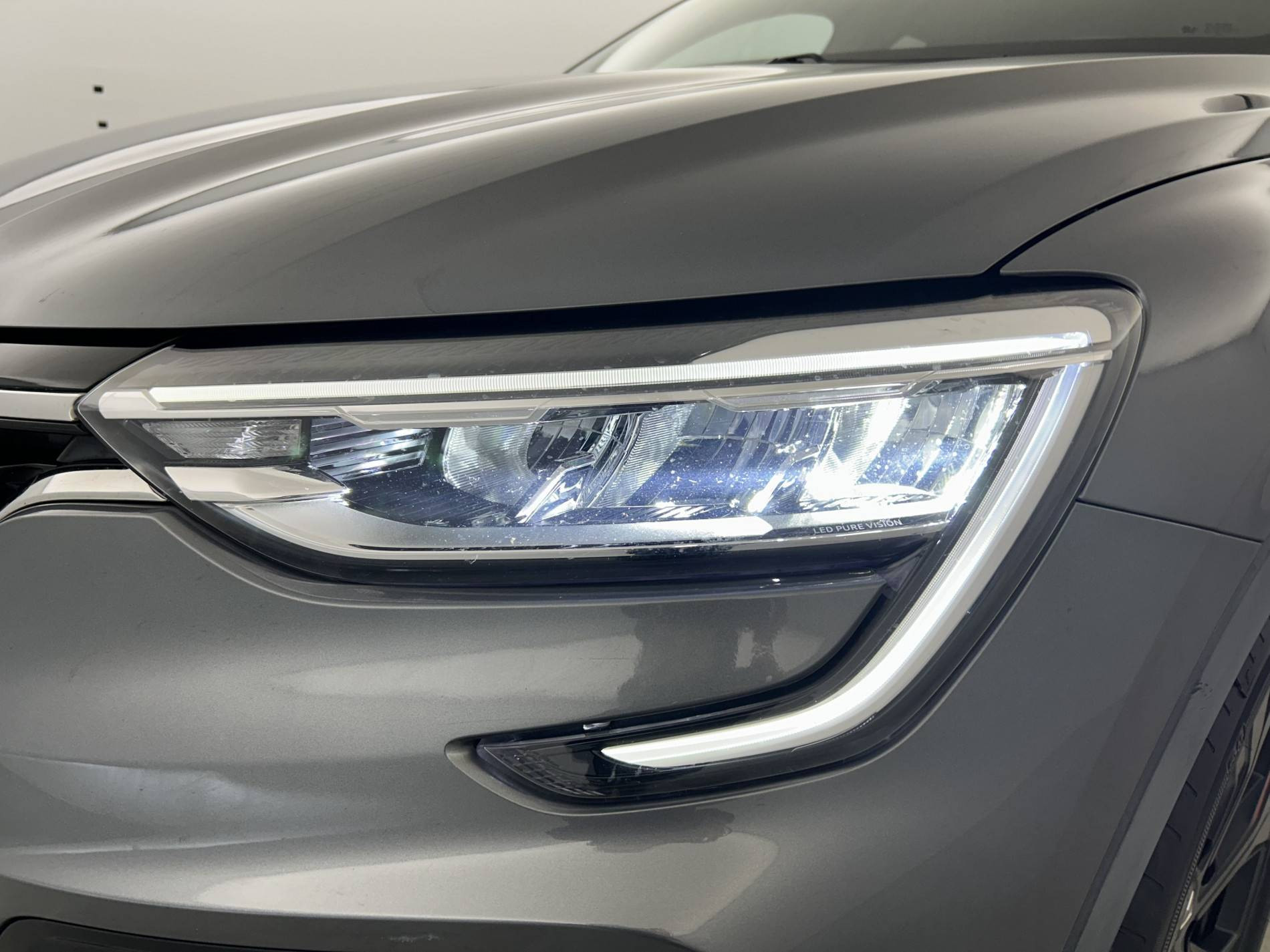 Vente en ligne Renault Arkana  E-Tech hybride 145 au prix de 23 490 €