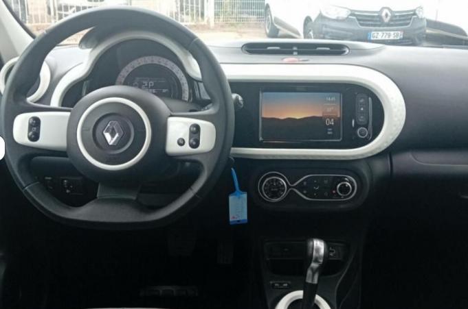 Vente en ligne Renault Twingo Electrique Twingo III E-Tech au prix de 11 900 €