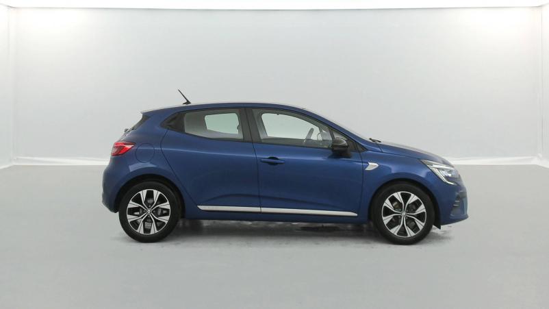 Vente en ligne Renault Clio 5 Clio TCe 90 - 21N au prix de 15 990 €