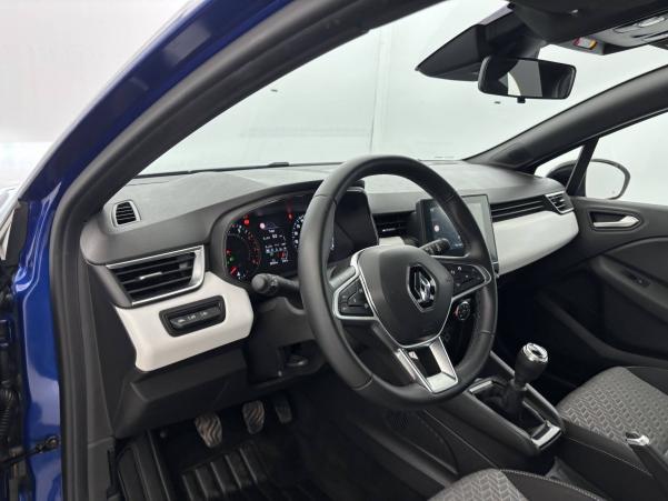 Vente en ligne Renault Clio 5 Clio TCe 90 - 21N au prix de 15 990 €