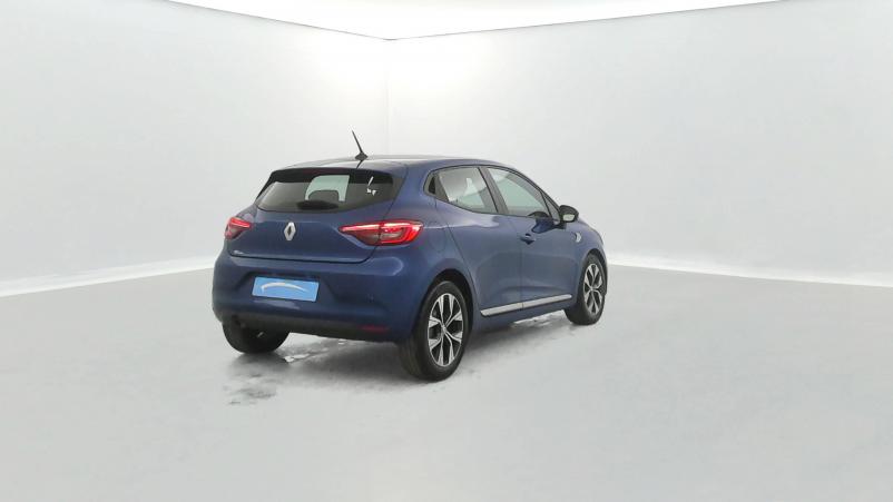 Vente en ligne Renault Clio 5 Clio TCe 90 - 21N au prix de 15 990 €