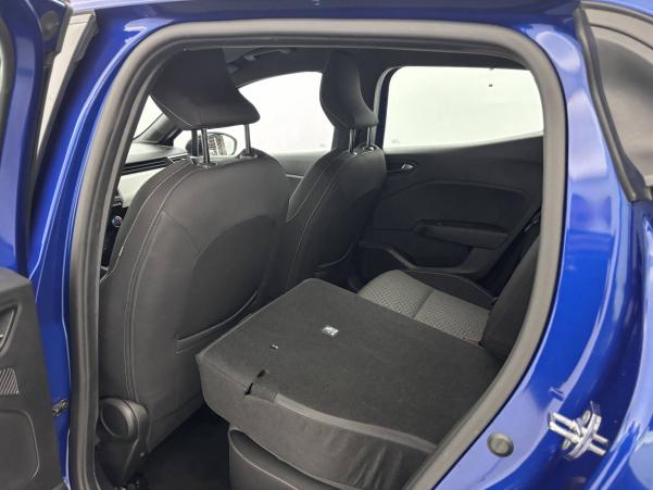 Vente en ligne Renault Clio 5 Clio TCe 90 - 21N au prix de 15 990 €