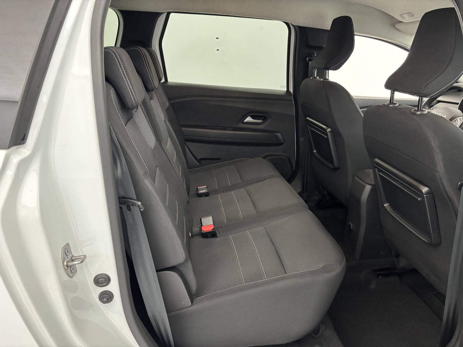 Vente en ligne Dacia Jogger  Hybrid 140 5 places au prix de 22 490 €