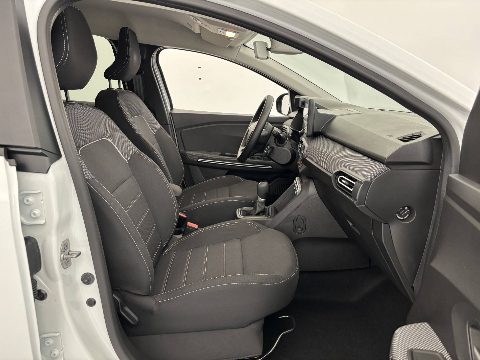 Vente en ligne Dacia Jogger  Hybrid 140 5 places au prix de 22 490 €