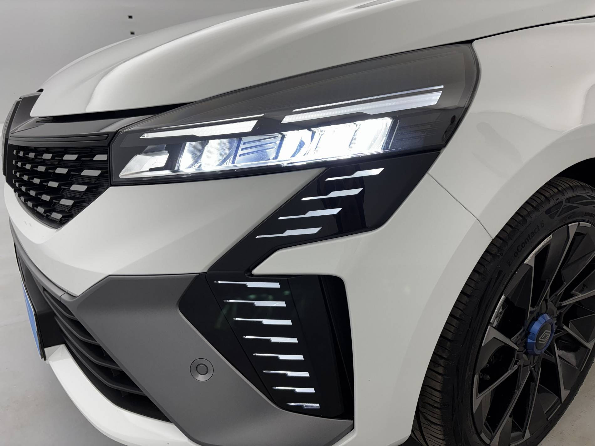 Vente en ligne Renault Clio 5 Clio E-Tech full hybrid 145 au prix de 22 690 €