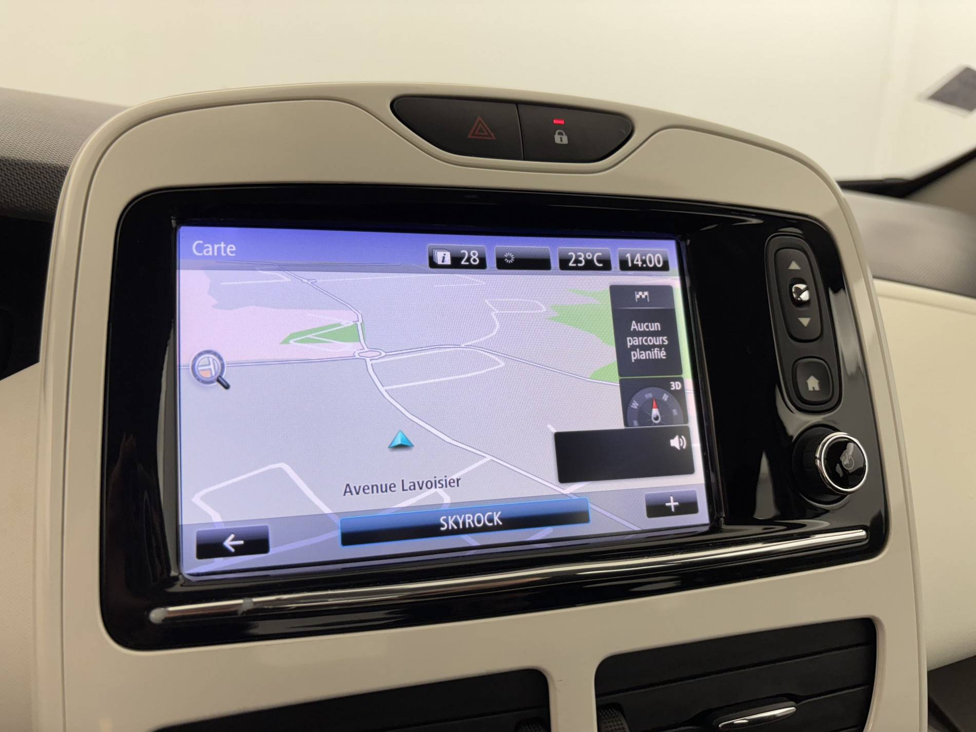 Vente en ligne Renault Zoé   ACHAT INTEGRAL au prix de 7 990 €