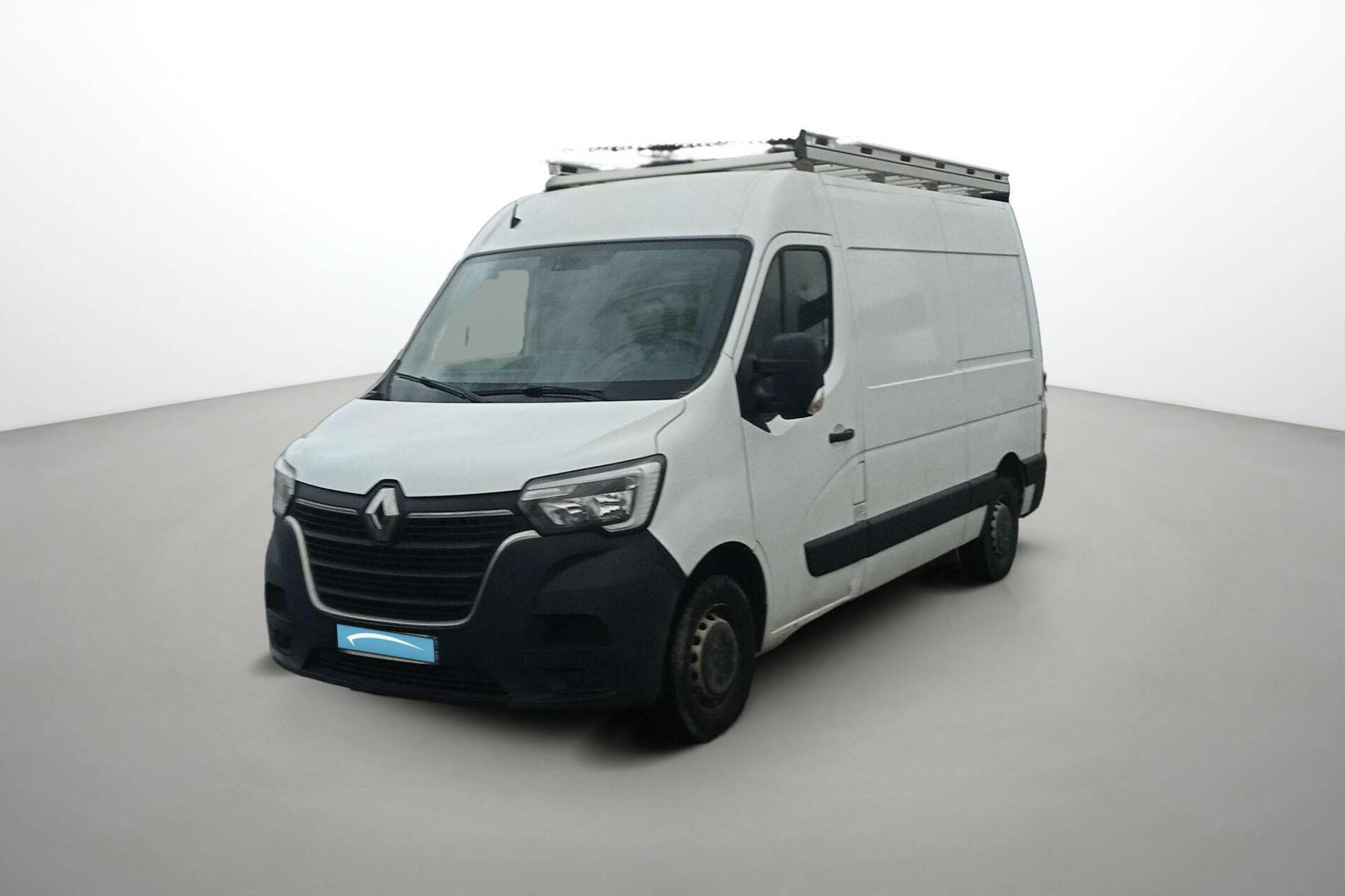 Renault Master Fourgon MASTER FGN TRAC F3300 L2H2 BLUE DCI 135 occasion de 2022 en vente à Lorient