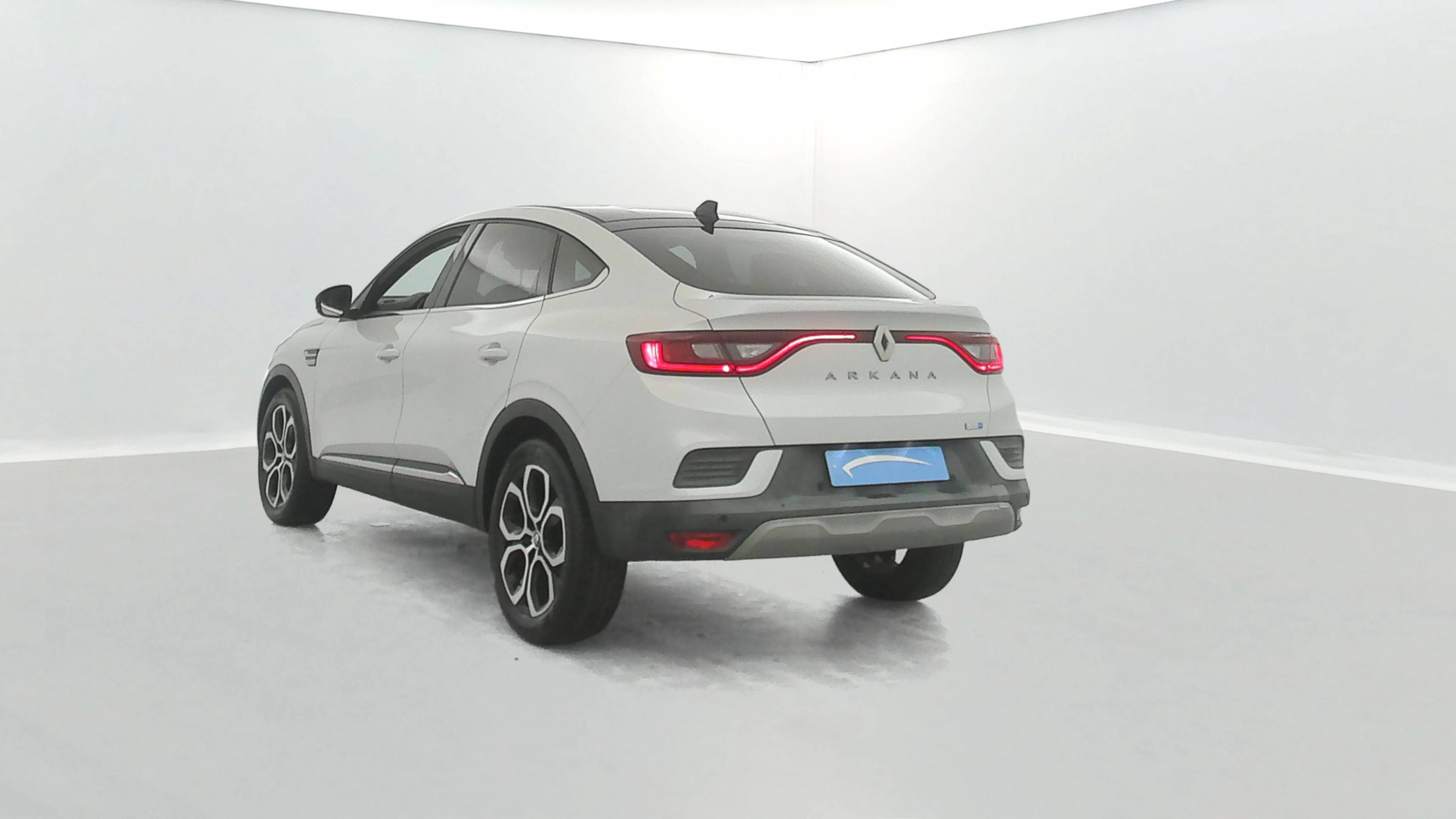 Vente en ligne Renault Arkana  E-Tech 145 - 21B au prix de 21 490 €