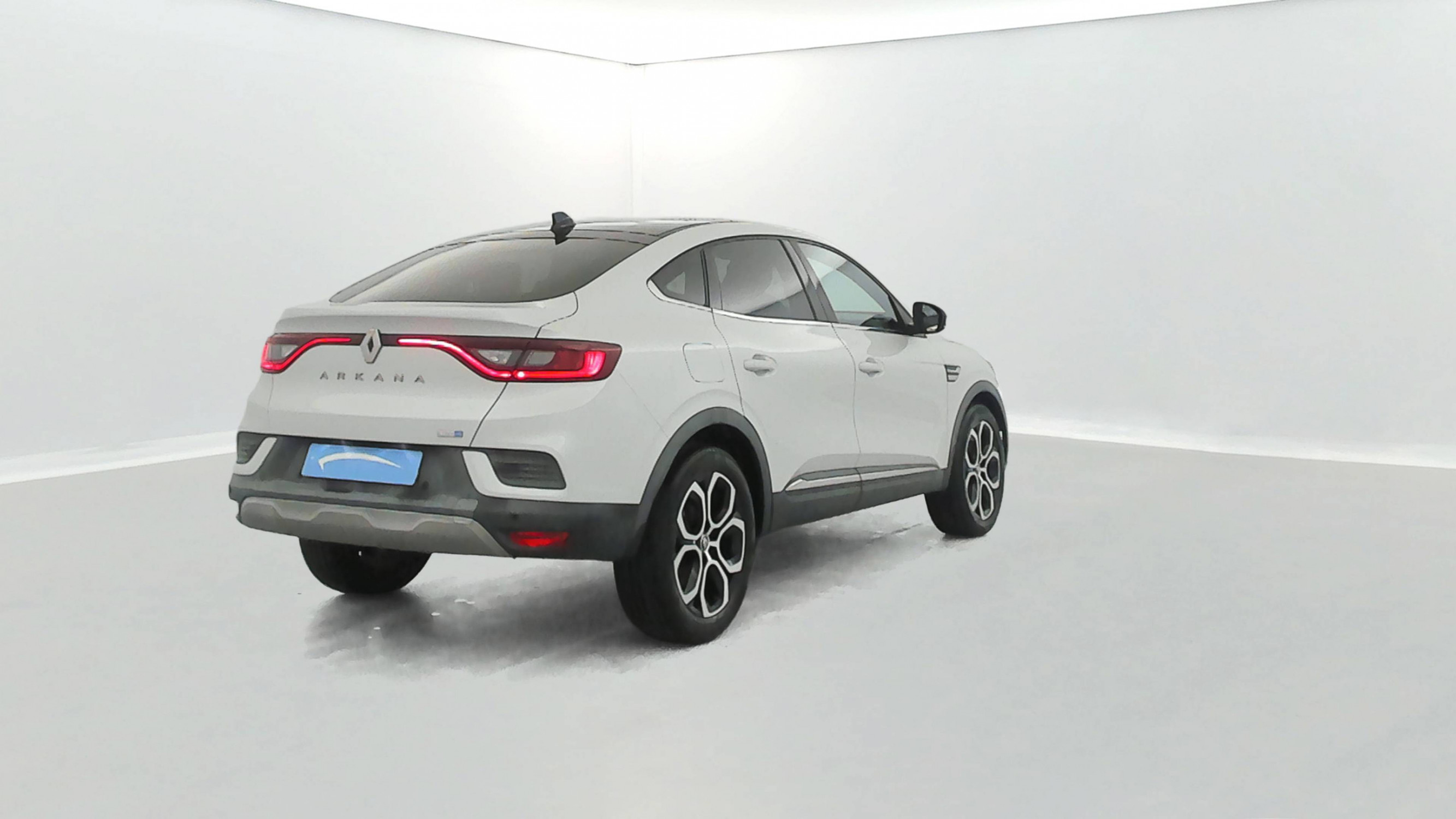 Vente en ligne Renault Arkana  E-Tech 145 - 21B au prix de 21 490 €