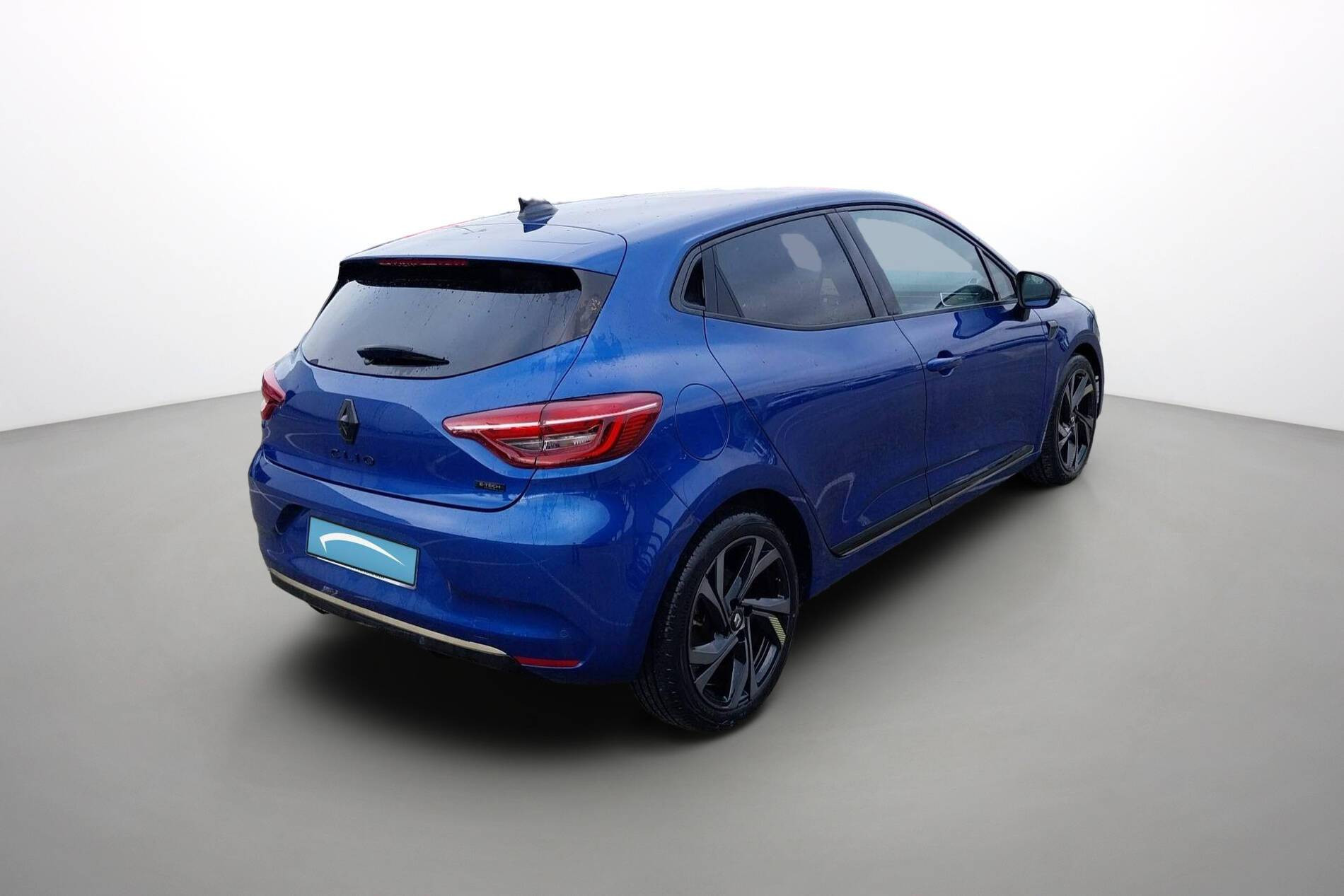 Vente en ligne Renault Clio 5 Clio E-Tech hybride 145 au prix de 19 990 €