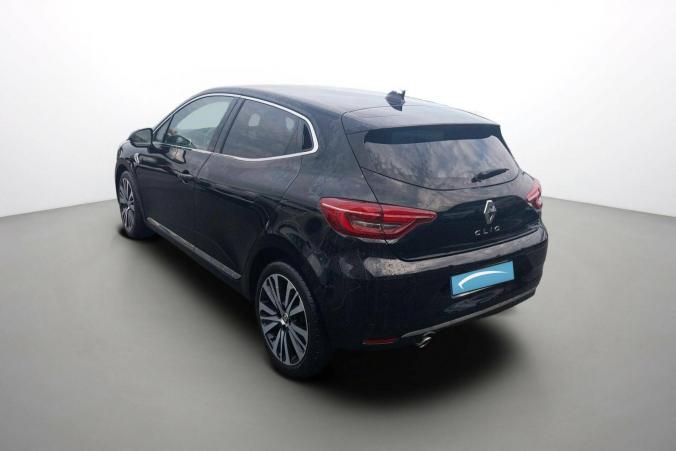 Vente en ligne Renault Clio 5 Clio TCe 140 - 21 au prix de 18 900 €