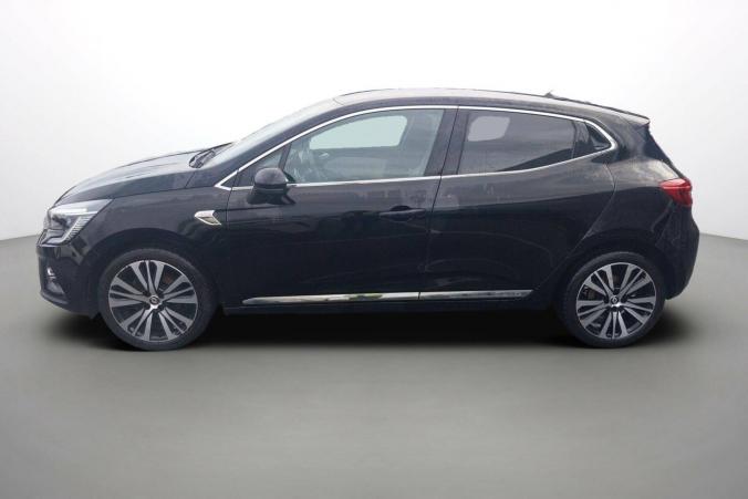 Vente en ligne Renault Clio 5 Clio TCe 140 - 21 au prix de 18 900 €