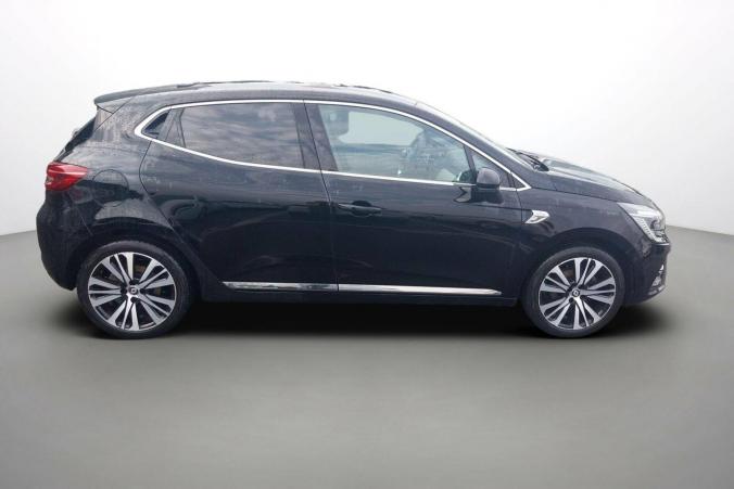Vente en ligne Renault Clio 5 Clio TCe 140 - 21 au prix de 18 900 €