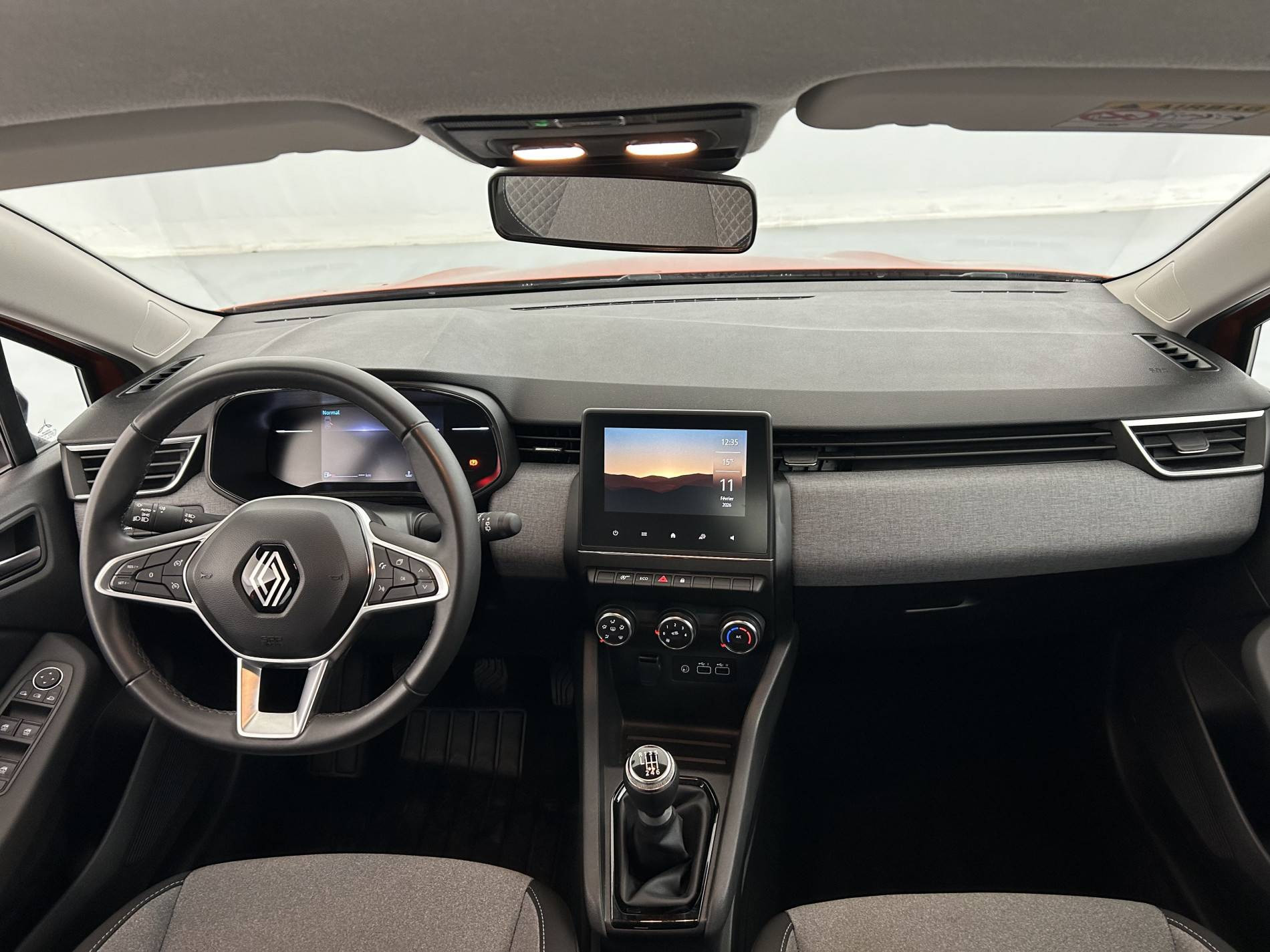 Vente en ligne Renault Clio 5 Clio TCe 90 au prix de 15 490 €