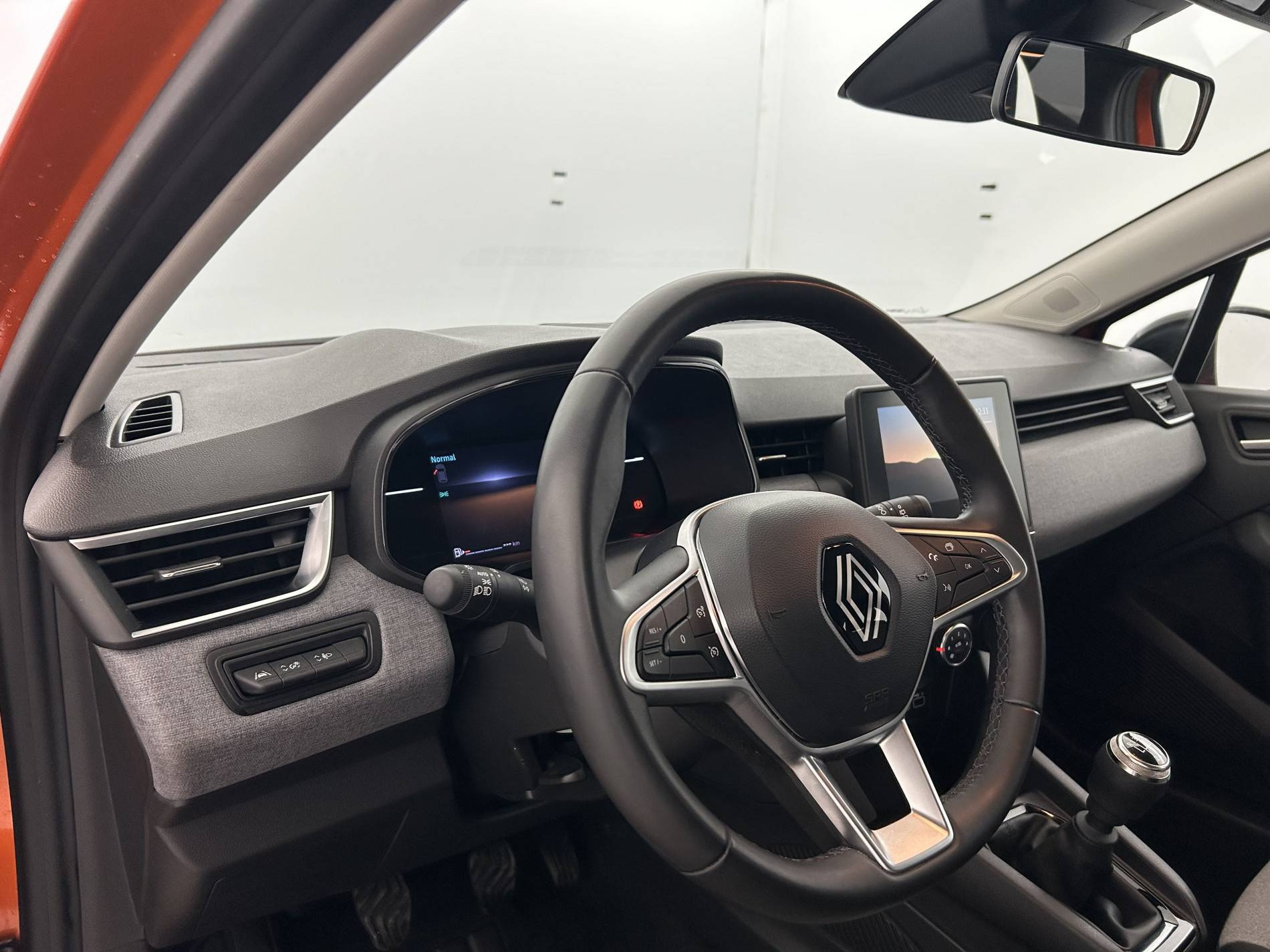 Vente en ligne Renault Clio 5 Clio TCe 90 au prix de 15 490 €