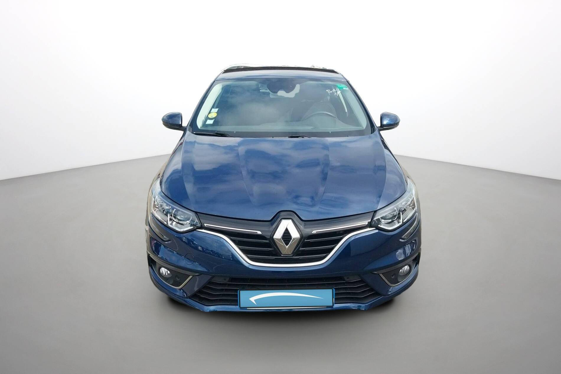 Vente en ligne Renault Megane 4 Mégane IV Berline Blue dCi 115 EDC au prix de 16 400 €