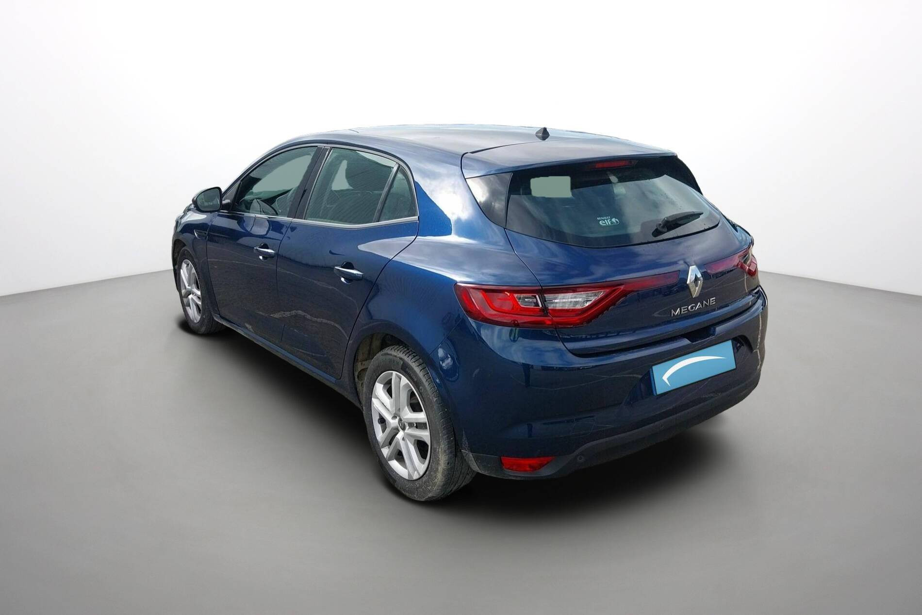 Vente en ligne Renault Megane 4 Mégane IV Berline Blue dCi 115 EDC au prix de 16 400 €