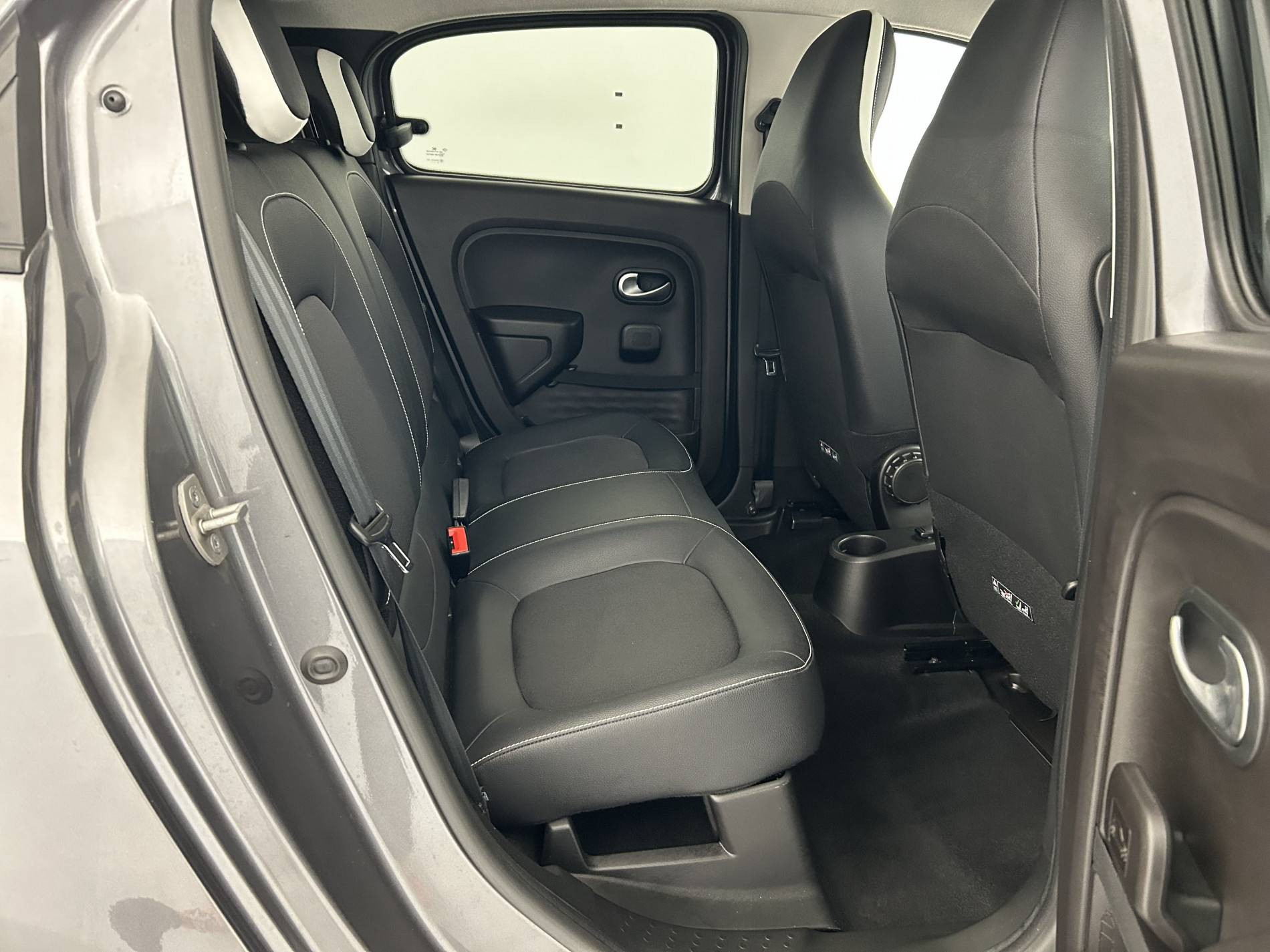 Vente en ligne Renault Twingo 3  SCe 65 au prix de 12 990 €