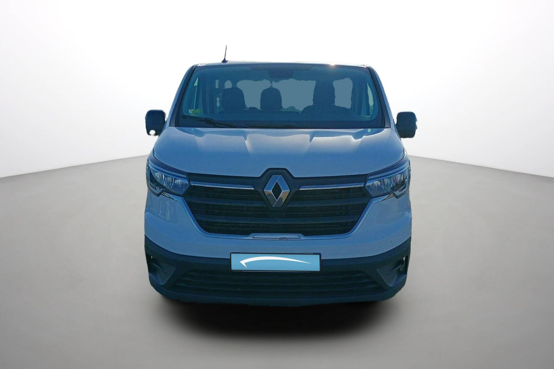 Vente en ligne Renault Trafic 3 Fourgon TRAFIC FG BLUE DCI 130 L1H1 3T GSR2 au prix de 24 990 €