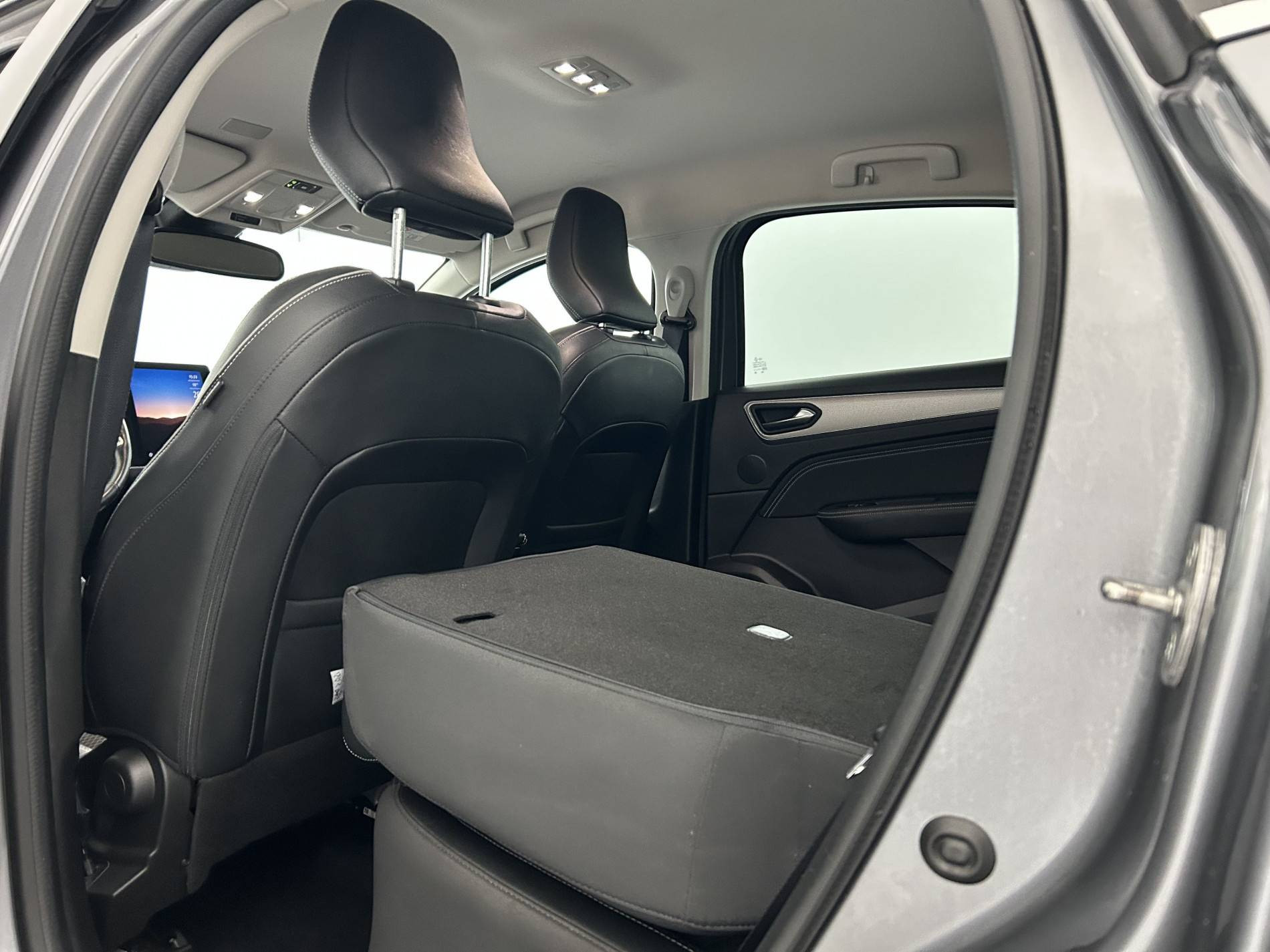 Vente en ligne Renault Arkana  E-Tech 145 - 21B au prix de 18 990 €