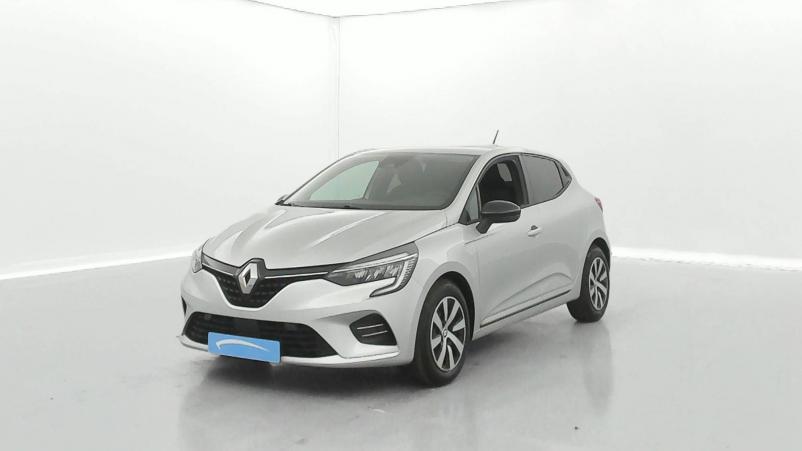 Vente en ligne Renault Clio 5 Clio Blue dCi 100 au prix de 17 490 €