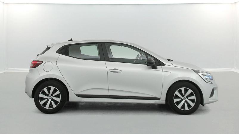 Vente en ligne Renault Clio 5 Clio TCe 90 au prix de 15 990 €
