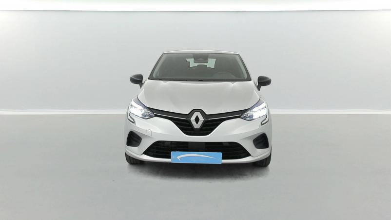 Vente en ligne Renault Clio 5 Clio TCe 90 au prix de 15 990 €