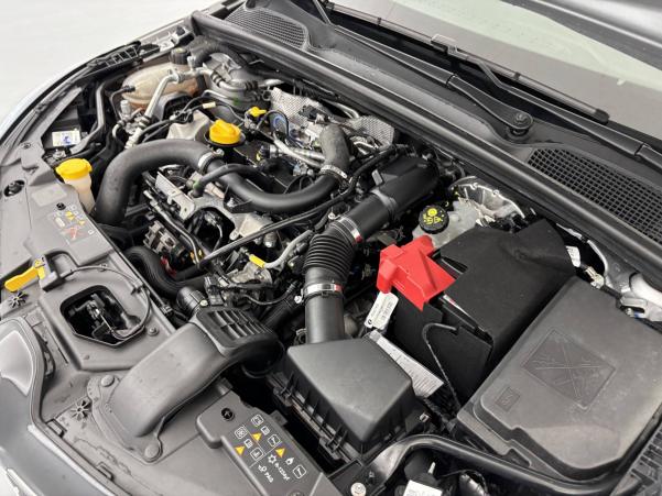 Vente en ligne Renault Clio 5 Clio TCe 90 au prix de 15 990 €