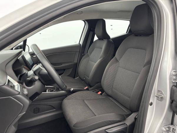 Vente en ligne Renault Clio 5 Clio TCe 90 au prix de 15 990 €