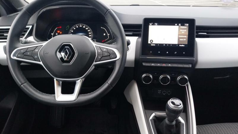 Vente en ligne Renault Clio 5 Clio TCe 90 - 21N au prix de 15 900 €