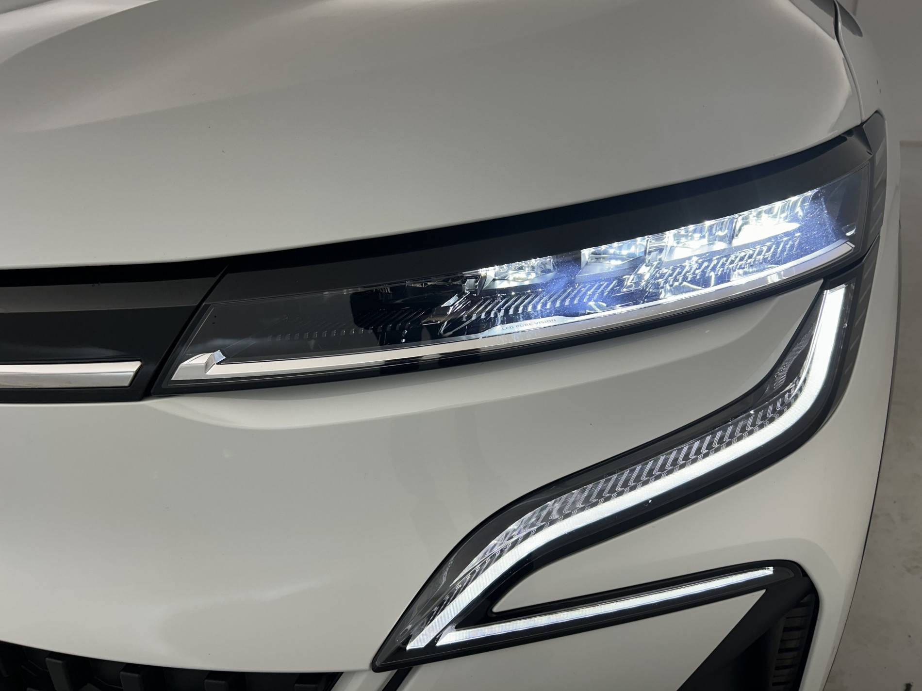 Vente en ligne Renault Megane E-Tech  EV60 220 ch optimum charge au prix de 22 990 €