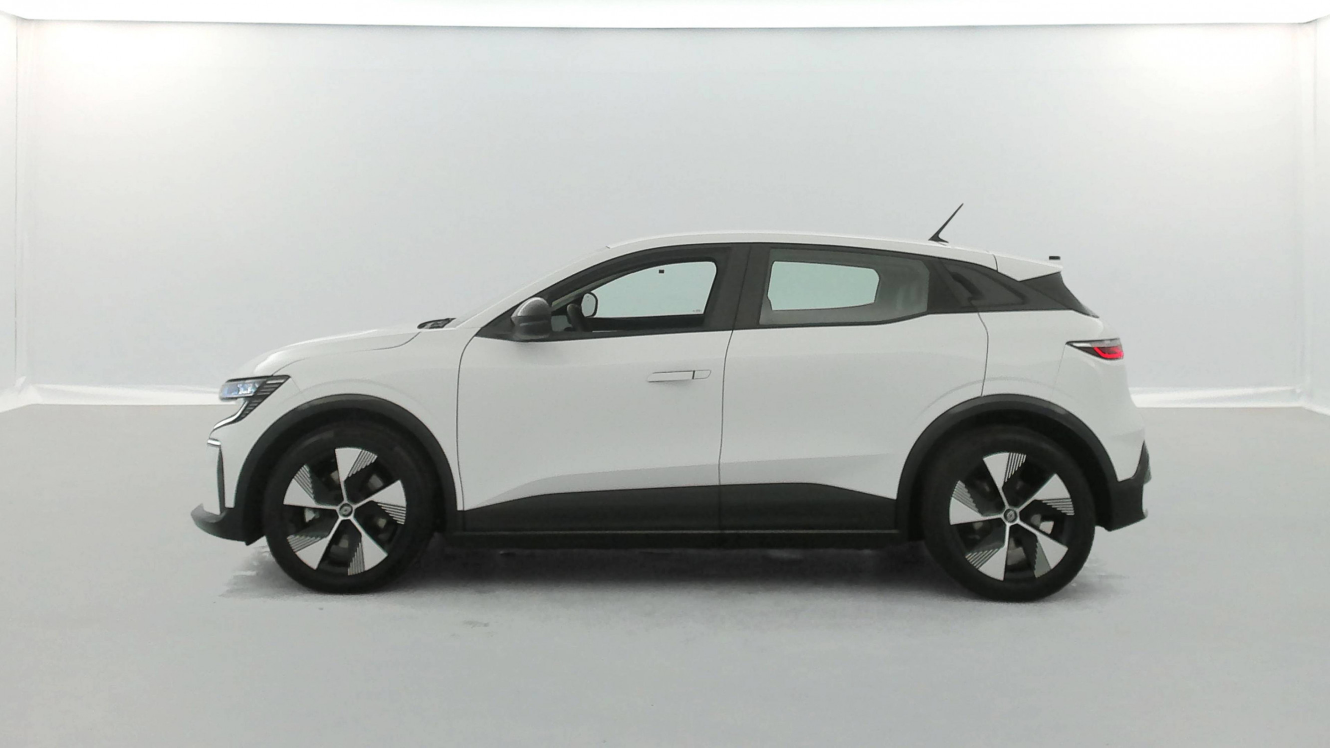 Vente en ligne Renault Megane E-Tech  EV60 220 ch optimum charge au prix de 22 990 €