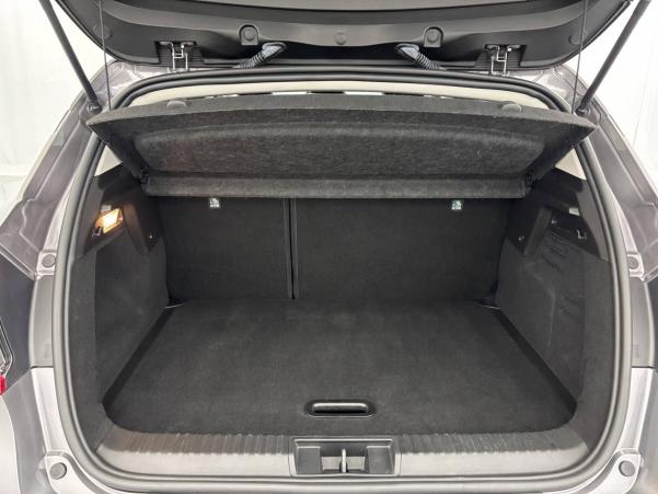Vente en ligne Renault Captur  TCe 140 - 21 au prix de 17 990 €