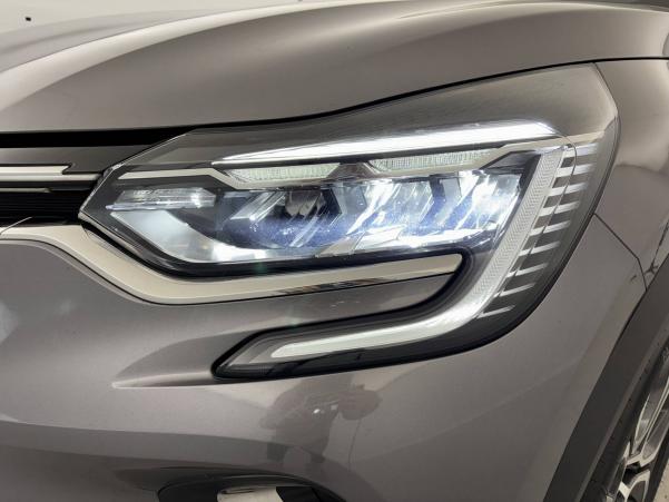 Vente en ligne Renault Captur  TCe 140 - 21 au prix de 17 990 €