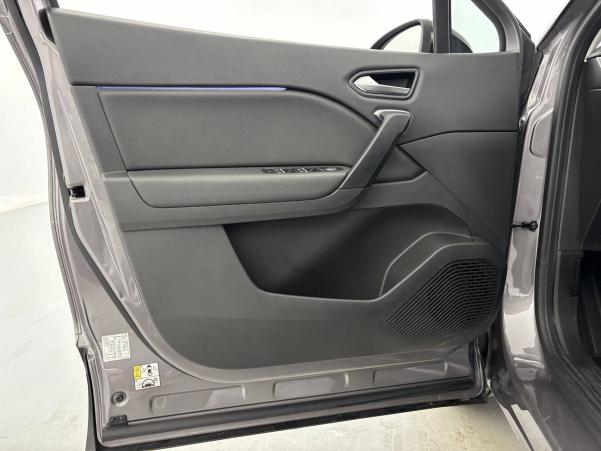 Vente en ligne Renault Captur  TCe 140 - 21 au prix de 17 990 €