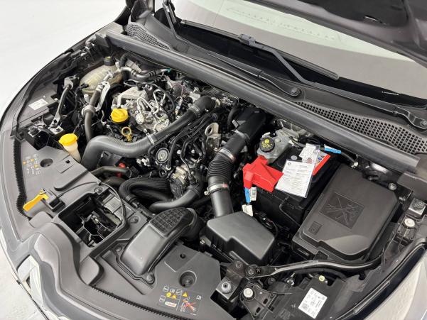 Vente en ligne Renault Captur  TCe 140 - 21 au prix de 17 990 €