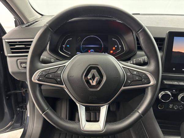 Vente en ligne Renault Clio 5 Clio E-Tech 140 - 21N au prix de 16 490 €