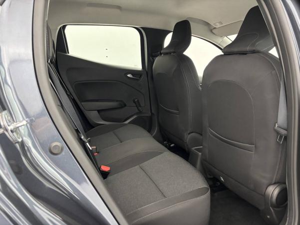 Vente en ligne Renault Clio 5 Clio E-Tech 140 - 21N au prix de 16 490 €
