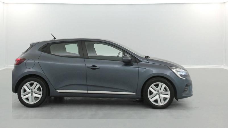 Vente en ligne Renault Clio 5 Clio E-Tech 140 - 21N au prix de 16 490 €