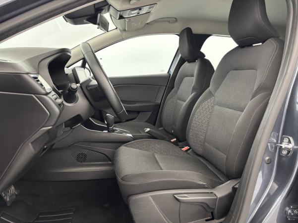 Vente en ligne Renault Clio 5 Clio E-Tech 140 - 21N au prix de 16 490 €