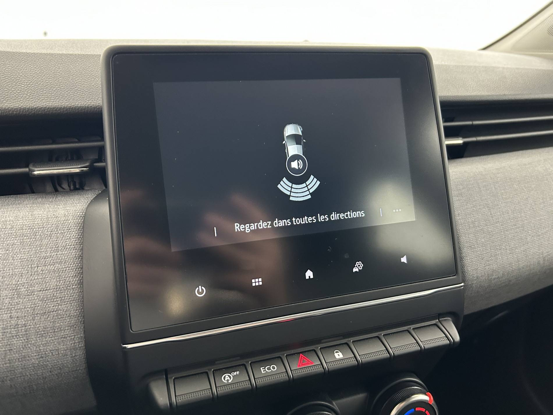 Vente en ligne Renault Clio 5 Clio Blue dCi 100 ch GSR2 au prix de 19 490 €