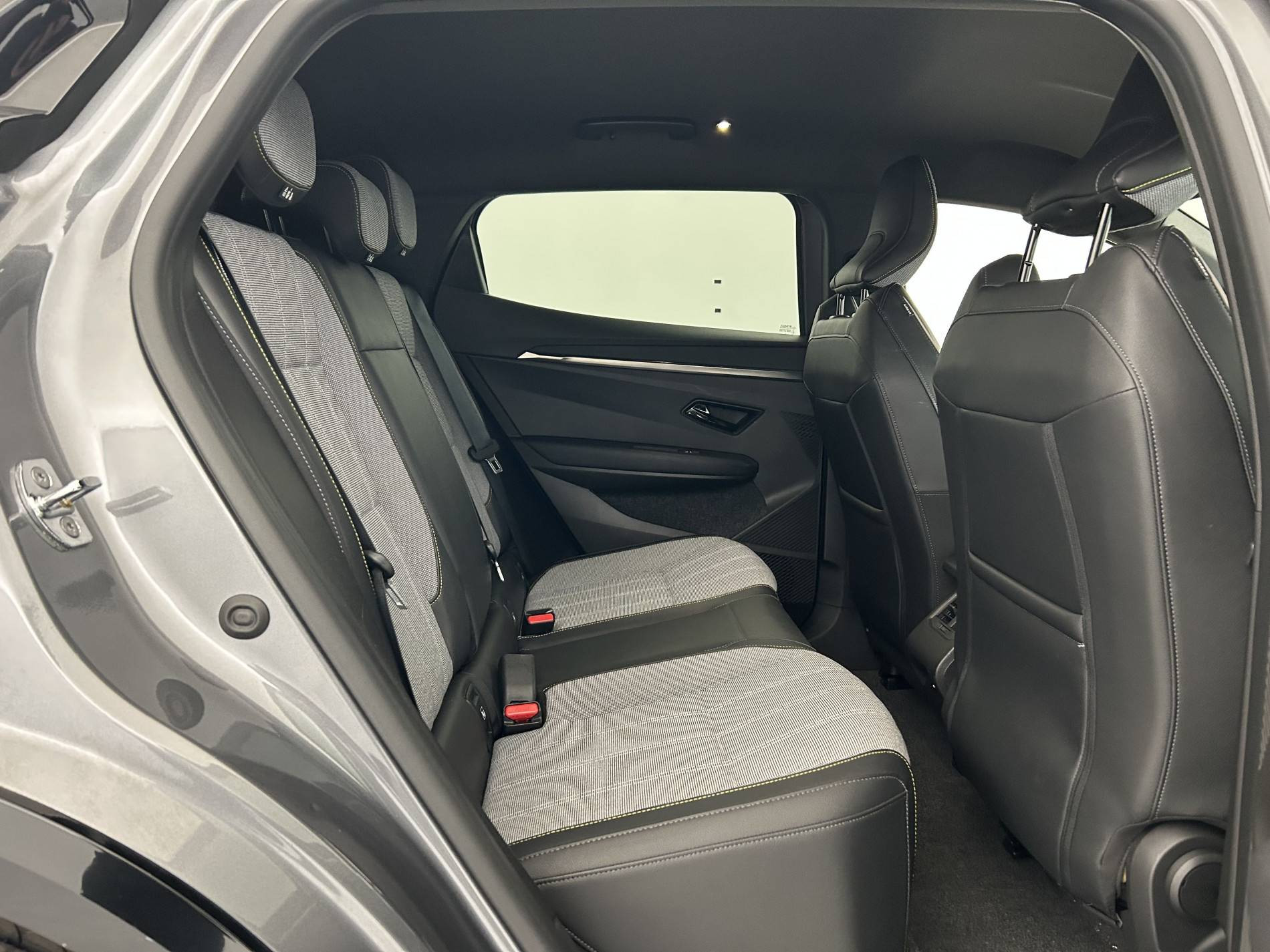 Vente en ligne Renault Megane E-Tech  EV60 220 ch super charge au prix de 23 490 €