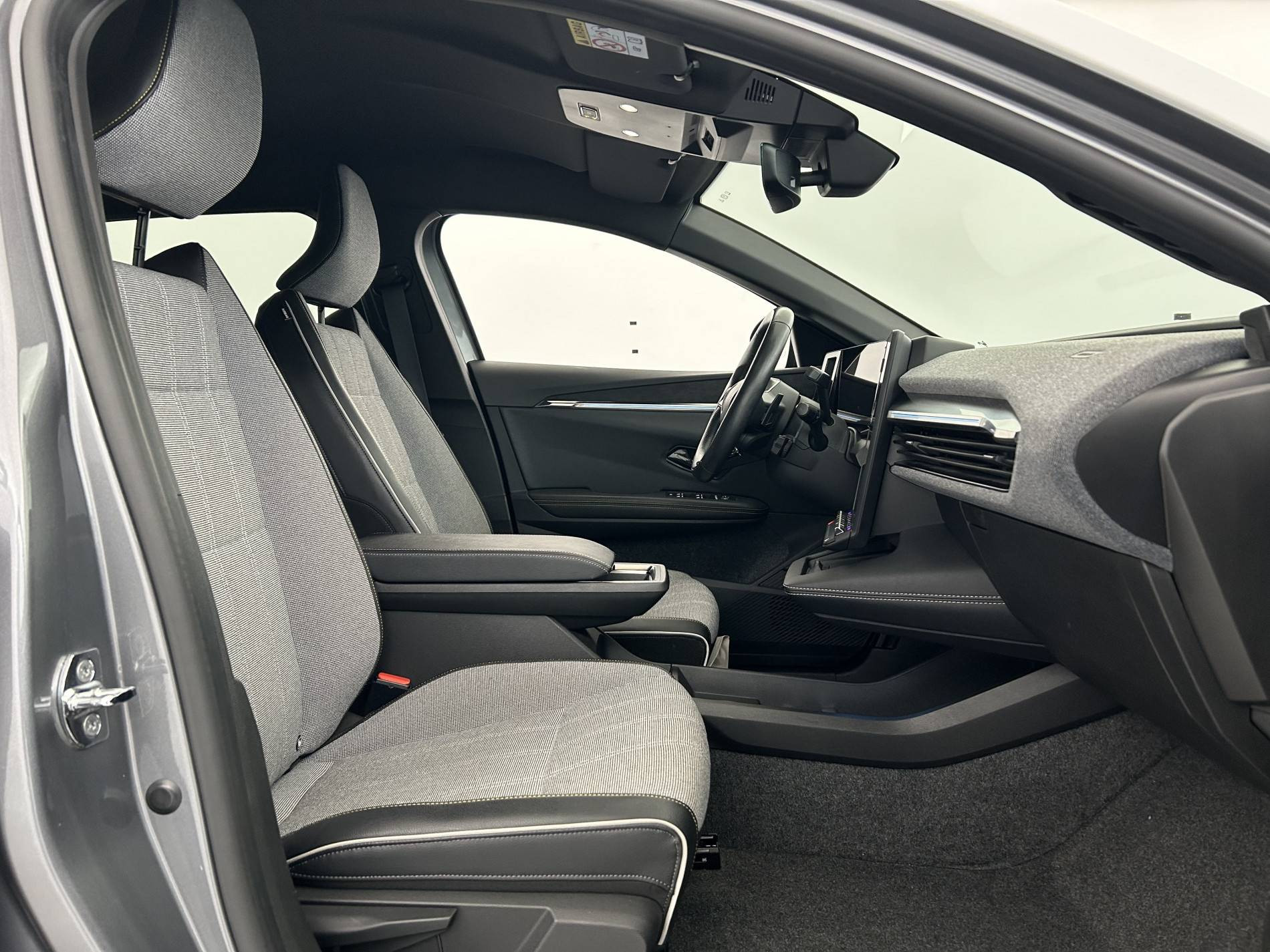 Vente en ligne Renault Megane E-Tech  EV60 220 ch super charge au prix de 23 490 €