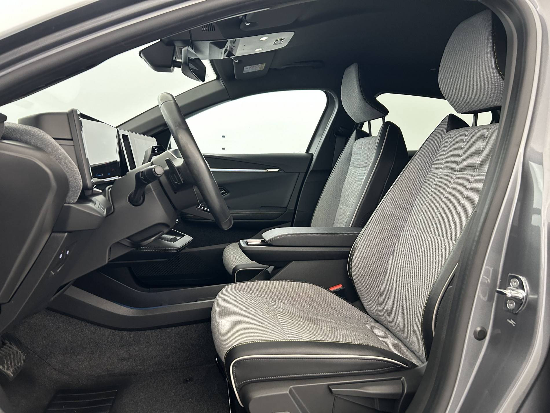 Vente en ligne Renault Megane E-Tech  EV60 220 ch super charge au prix de 23 490 €