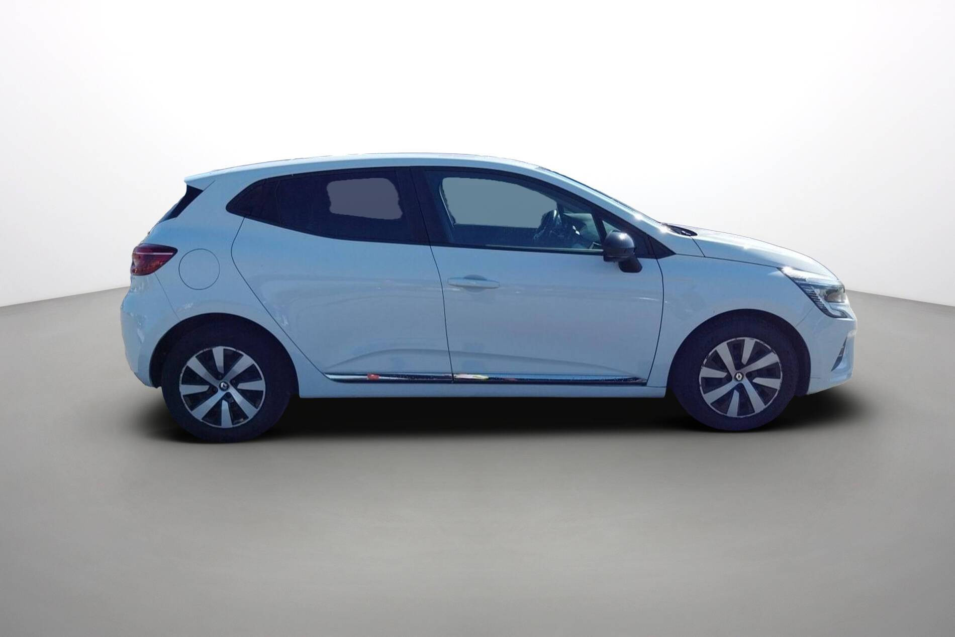 Vente en ligne Renault Clio 5 CLIO SOCIETE BLUE DCI 100 au prix de 14 990 €