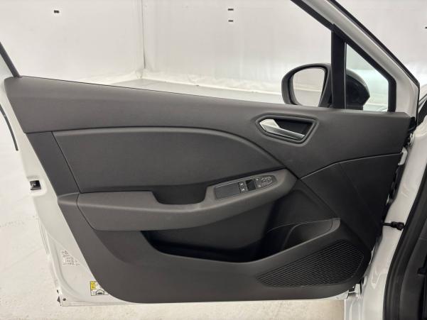 Vente en ligne Renault Clio 5 Clio E-Tech full hybrid 145 au prix de 18 590 €