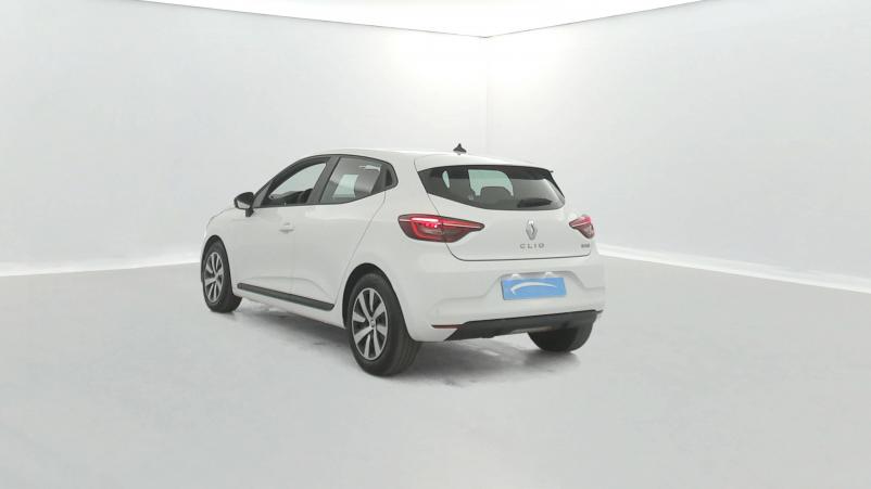 Vente en ligne Renault Clio 5 Clio E-Tech full hybrid 145 au prix de 18 590 €