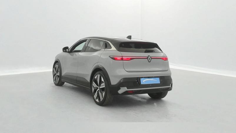 Vente en ligne Renault Megane E-Tech  EV60 220 ch super charge au prix de 26 900 €